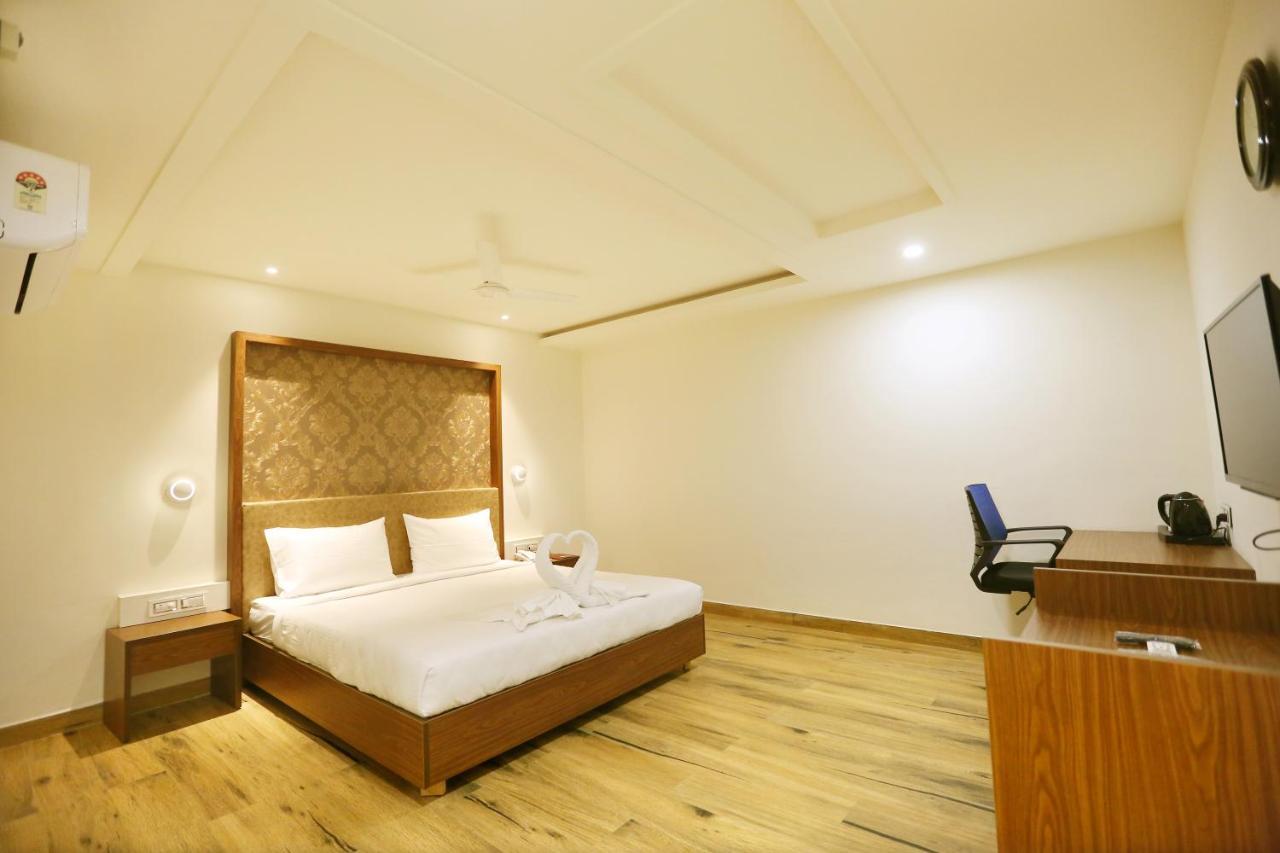 Hotel Shubham Palace Hyderabad Exterior photo